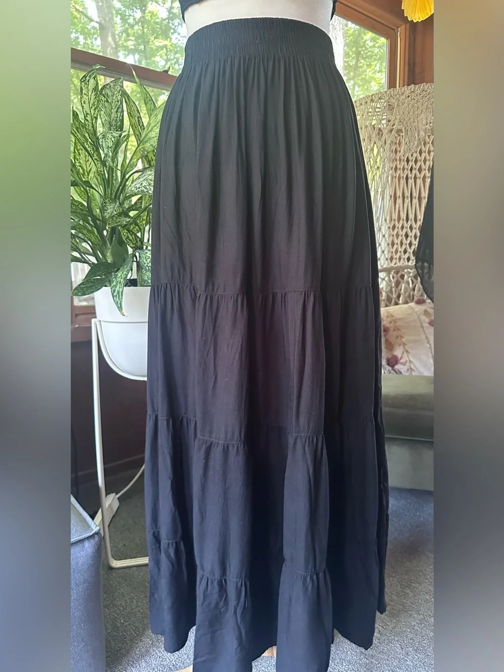 Women's Black Tiered Maxi Skirt with Elastic Waist - Picture 4 of 7